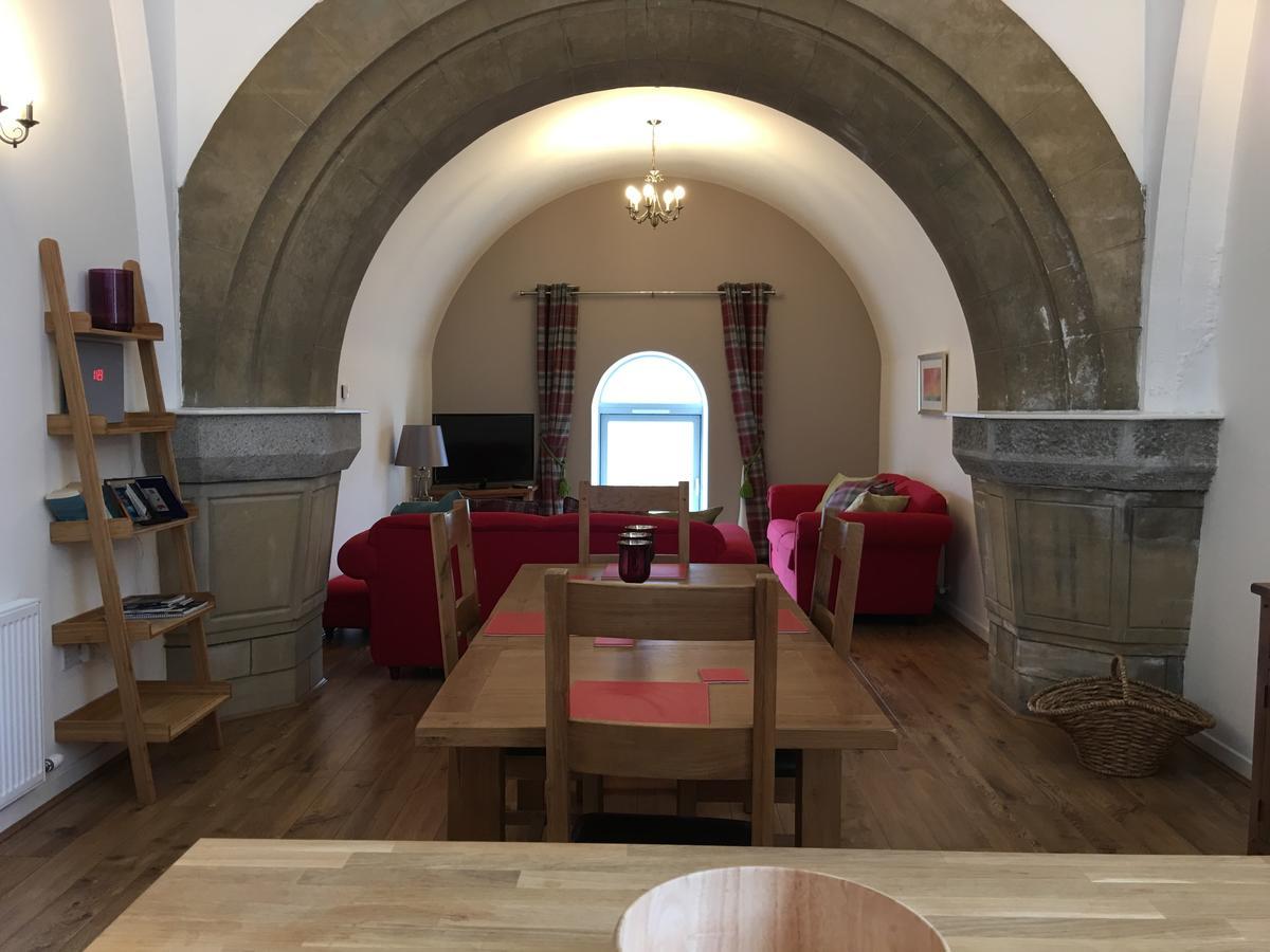 The Highland Club Hotell Fort Augustus Exteriör bild