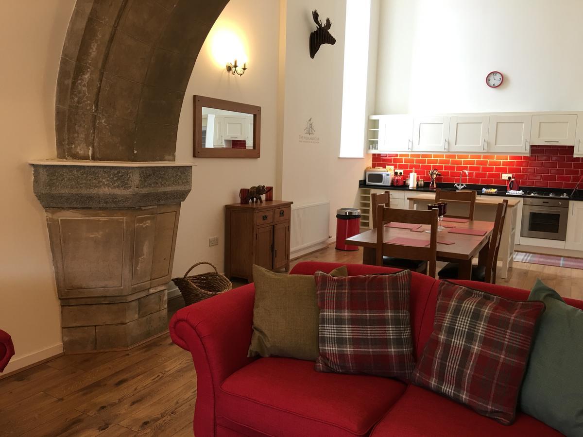 The Highland Club Hotell Fort Augustus Exteriör bild